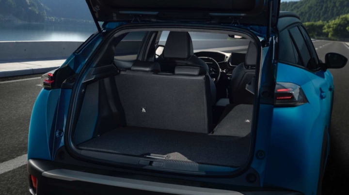 peugeot-SUV-2008-hybride-coffre-privas-ardèche
