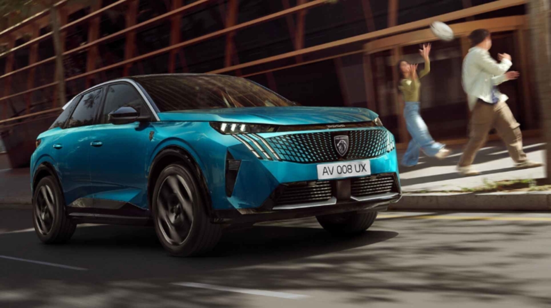peugeot-SUV-3008-hybride-familles-priva-ardèche