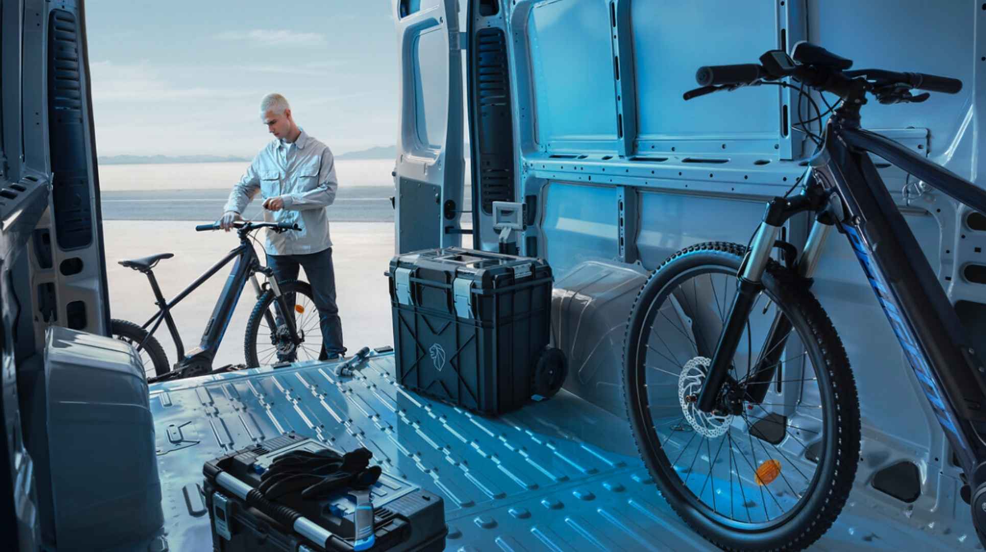peugeot-boxer-utilitaire-professionnels-chargement-coffre-privas-ardèche