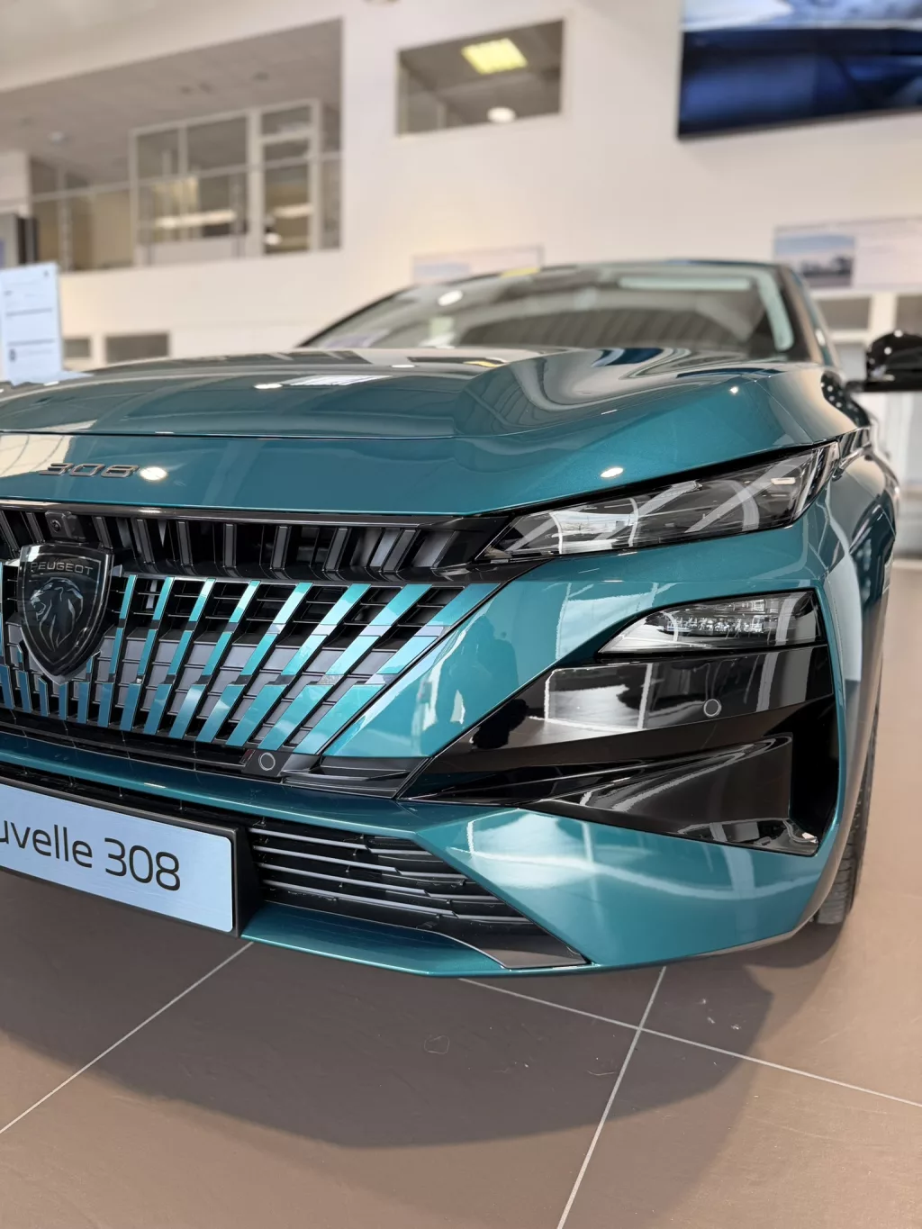 L&rsquo;électrique d&rsquo;occasion en toute confiance : comment bien choisir son véhicule branché à Privas ?