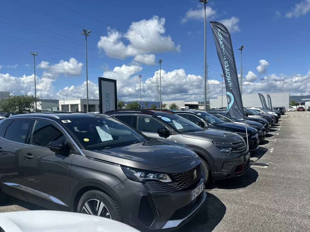 Roulez l&rsquo;esprit libre : comment réussir l&rsquo;achat de votre voiture d&rsquo;occasion à Privas et en Ardèche ?